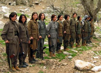 زنان مبارز کرد
